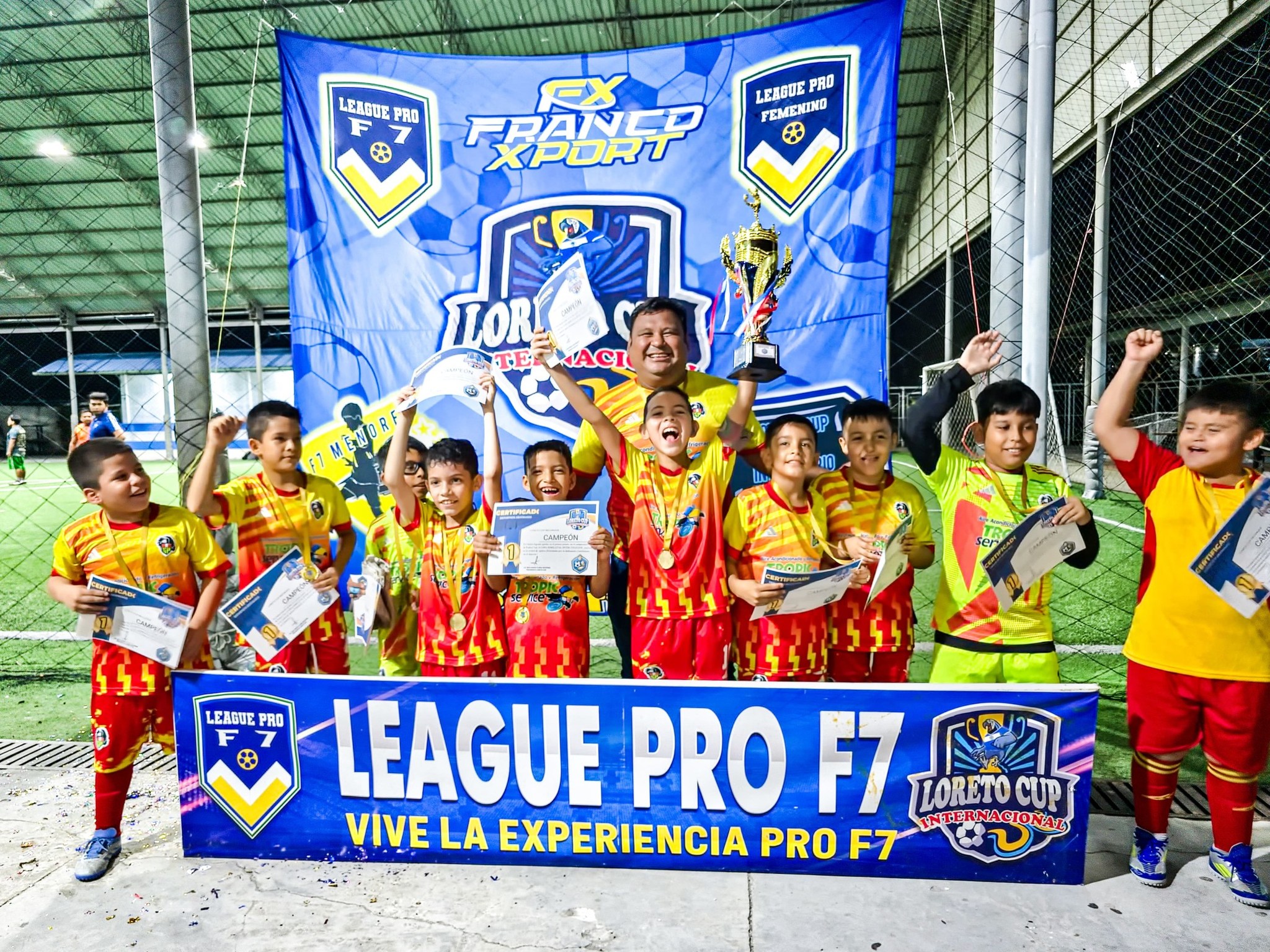 CAMPEONES DE LA COPA SEMILLITAS